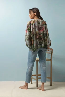 Eccentric Blooms Putty Kimono