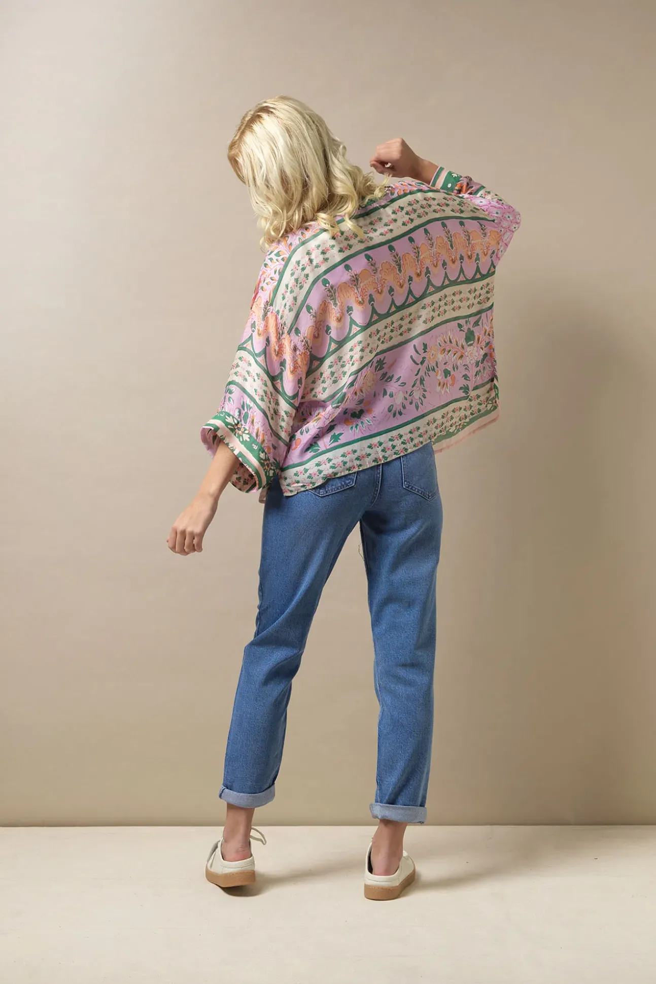 Folk Flowers Pink Kimono