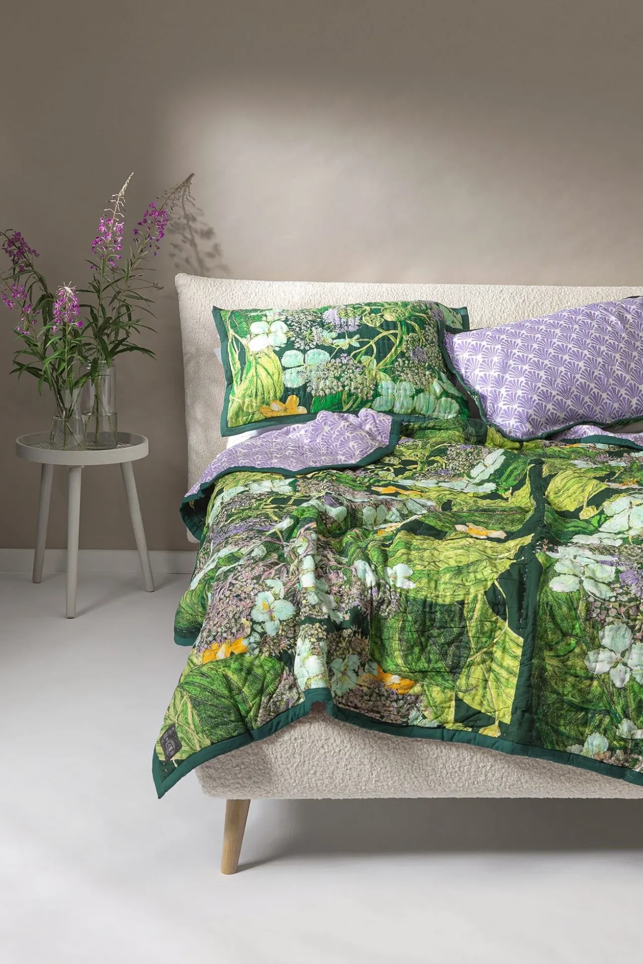 Kew Hydrangea Lime Bedspread
