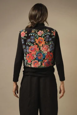 Woven Flower Black Gilet